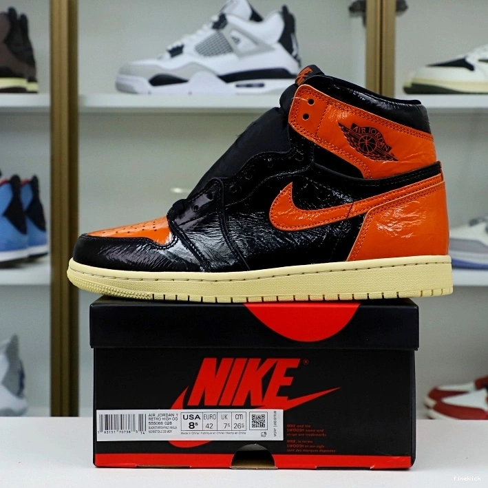 1 OG RETRO AIR 'SHATTERED 3.0' HIGH JORDAN BACKBOARD 0310